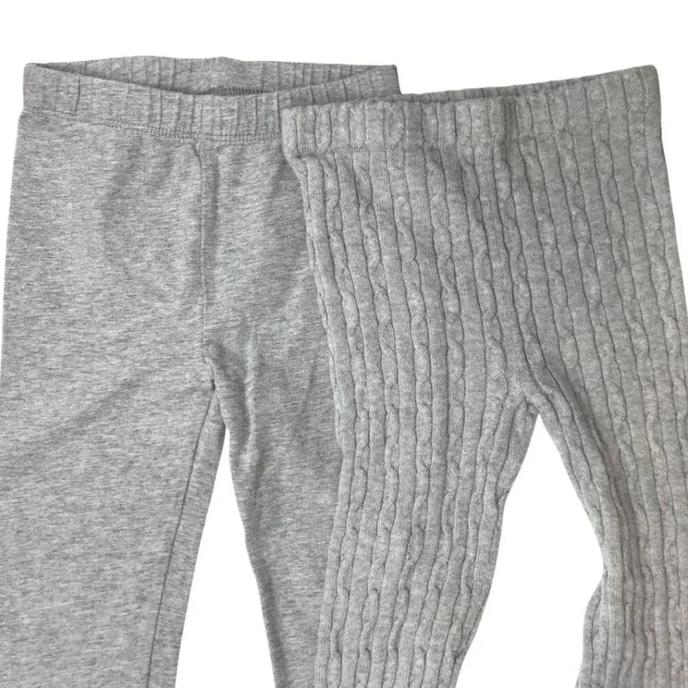 GAP Set of 2 Leggings in Light Gray. Size 4